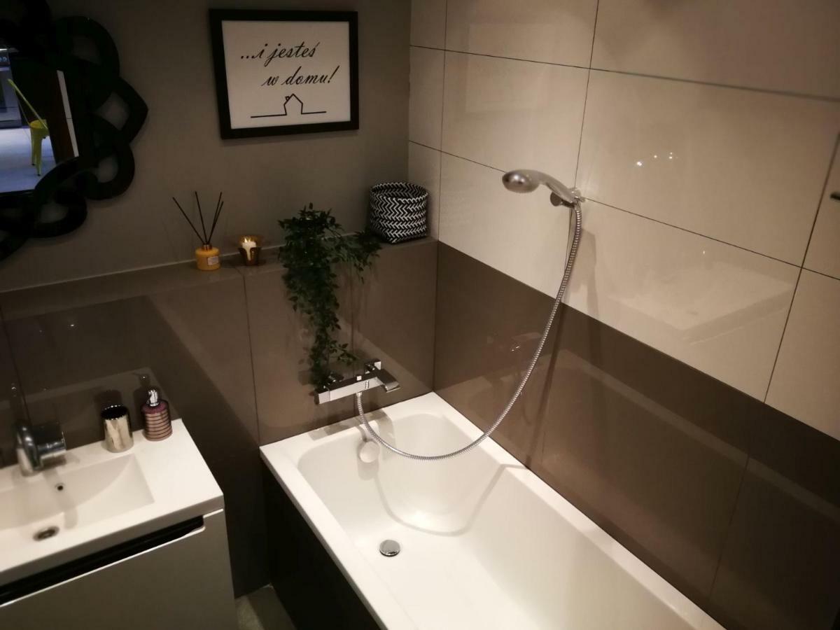 3D Szlak 77 Apartament Krakau Buitenkant foto