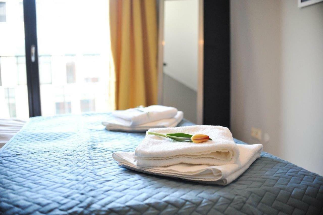 3D Szlak 77 Apartament Krakau Buitenkant foto