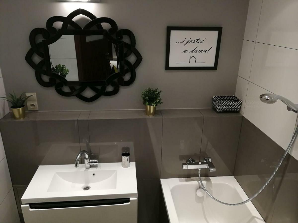3D Szlak 77 Apartament Krakau Buitenkant foto